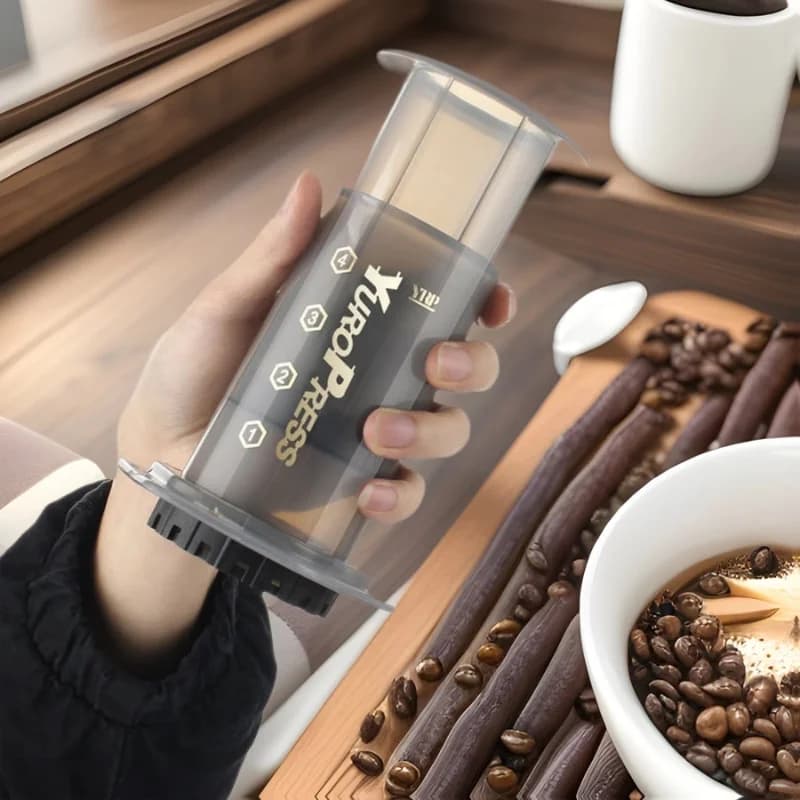Prenosni kavni aparat French Press